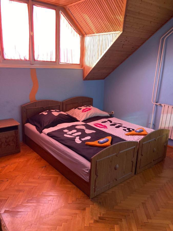 Arany Apartman Aparthotel Cegléd Екстериор снимка